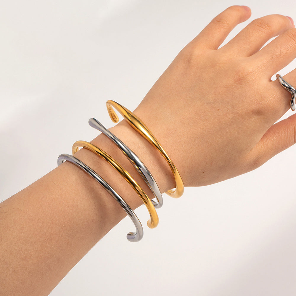 Brazalete U